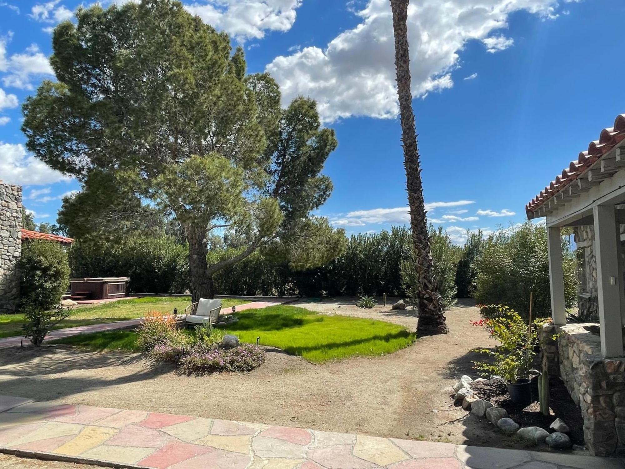 Miracle Springs Resort And Spa Desert Hot Springs Exterior photo