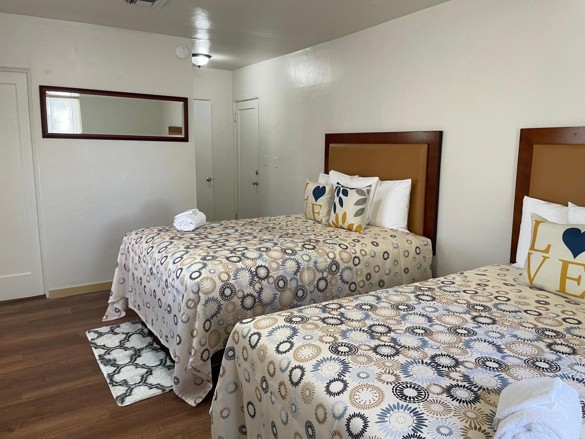 Miracle Springs Resort And Spa Desert Hot Springs Exterior photo